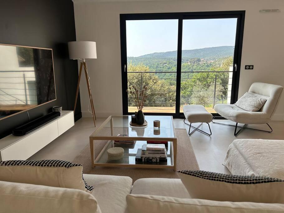 Belle Maison Contemporaine Ampus Buitenkant foto